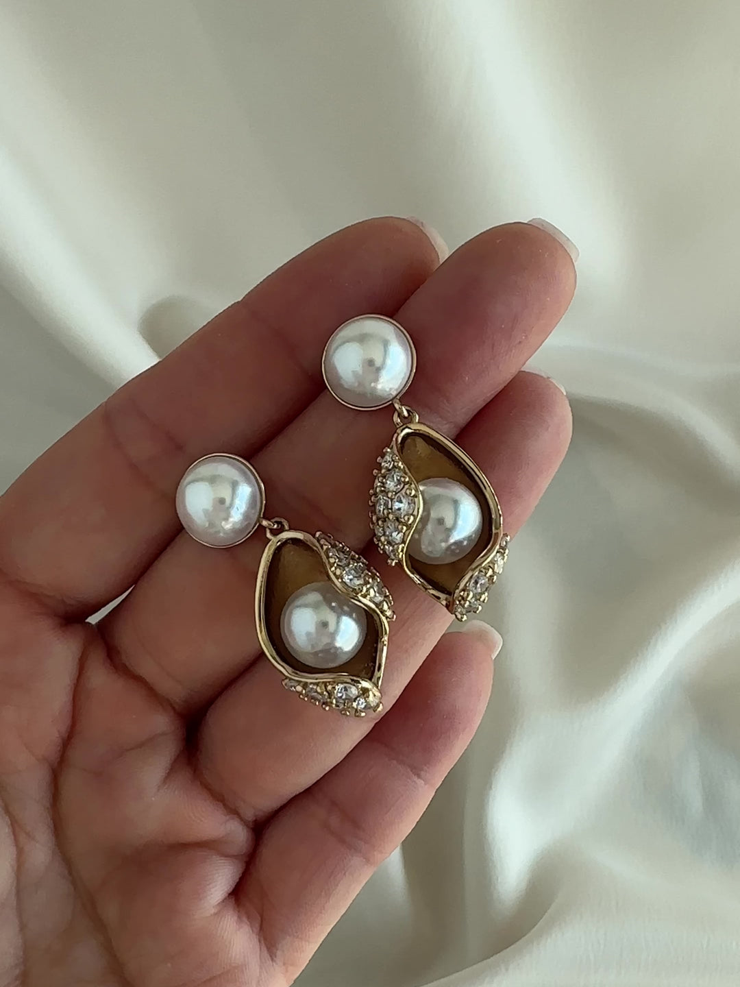 Elasisters Neryda Drops