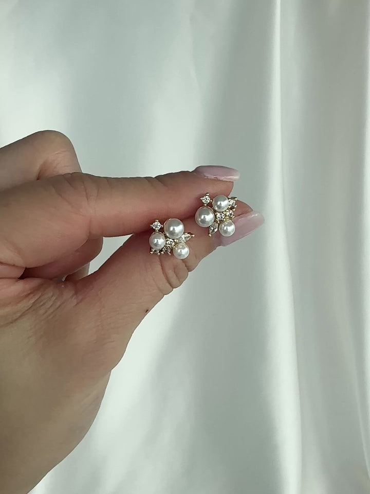 Elasisters Chantal Studs