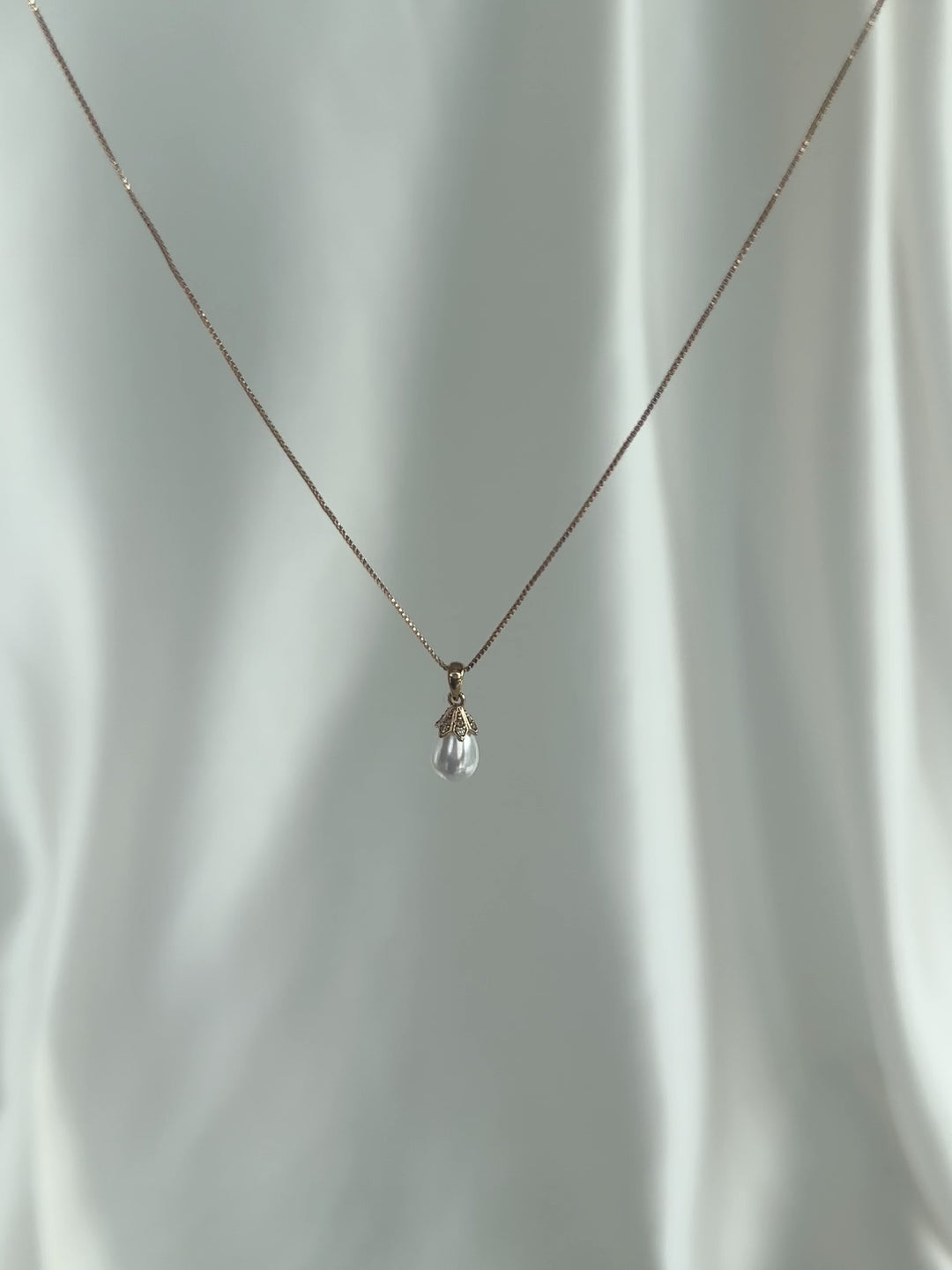 Elasisters Madeline Pendant Necklace