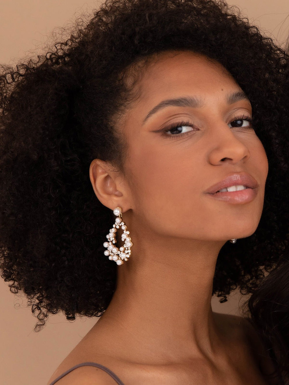 Elasisters Avery Statement Earrings