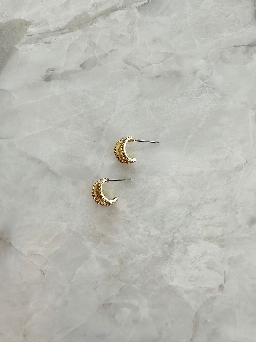 Elasisters Harper Huggie Hoop Earrings