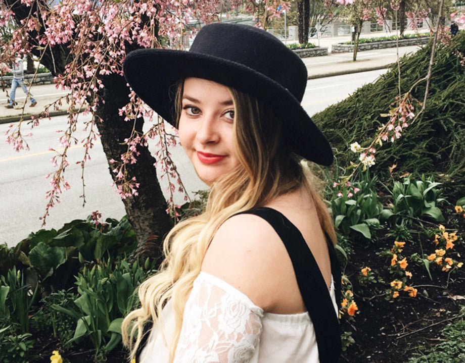 ABOUT THE #OANDPGIRLS: Marisa Horvath