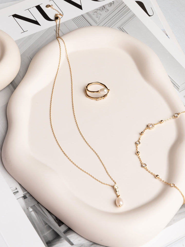 Elasisters Emeline Bracelet, Jodie Ring, Mira Pendant (Demi-Fine)