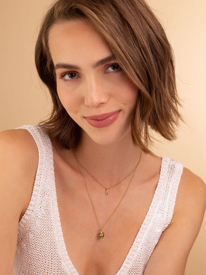 Elasisters January Carnation and February Violet Birthday Flower Pendant Necklace