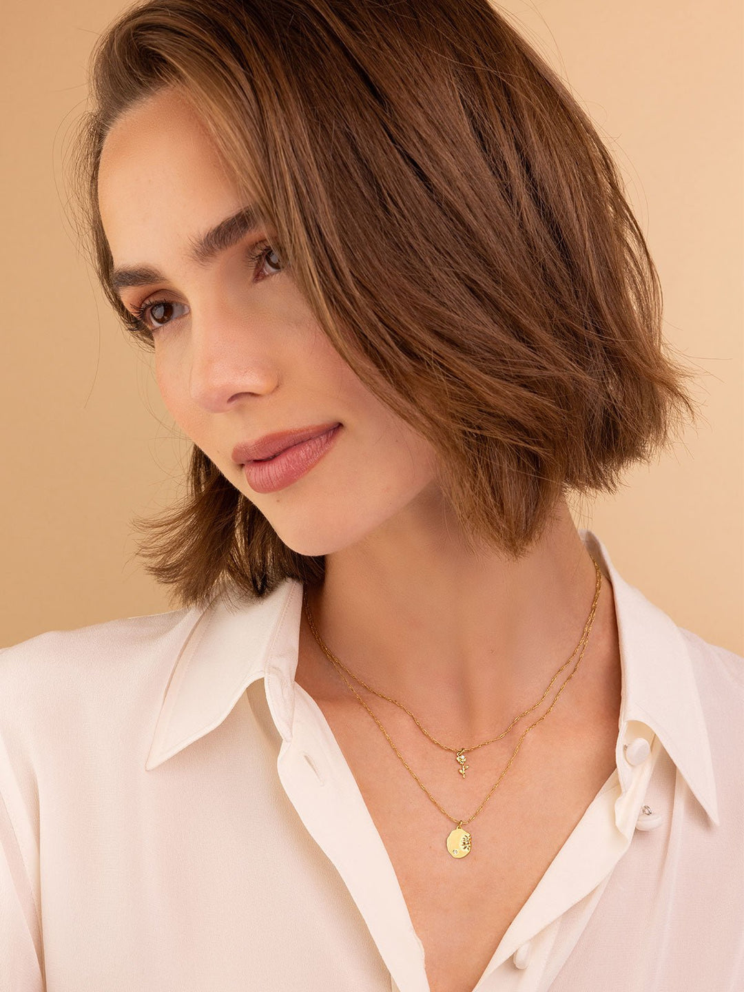 Elasisters June Rose and April Daisy Birthflower Pendant Necklace