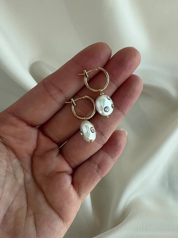 Elasisters Marnie Earrings