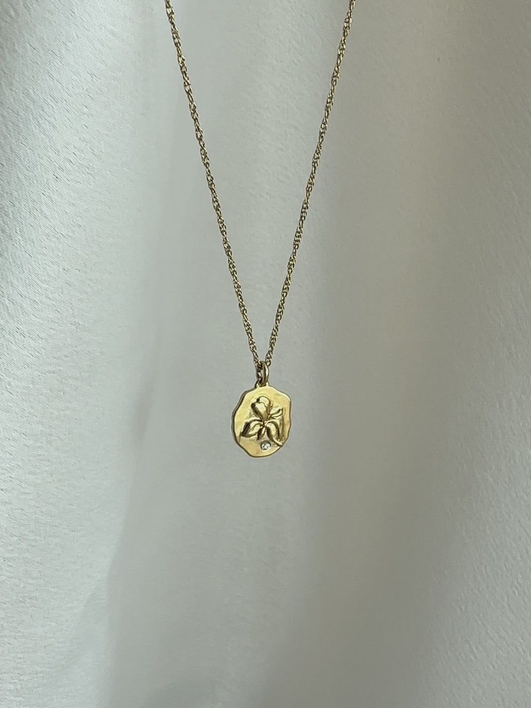 Elasisters February Violet Birthday Flower Pendant 